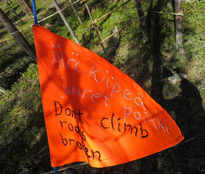 Pauliina Turakka Purhonen: Kesken unien