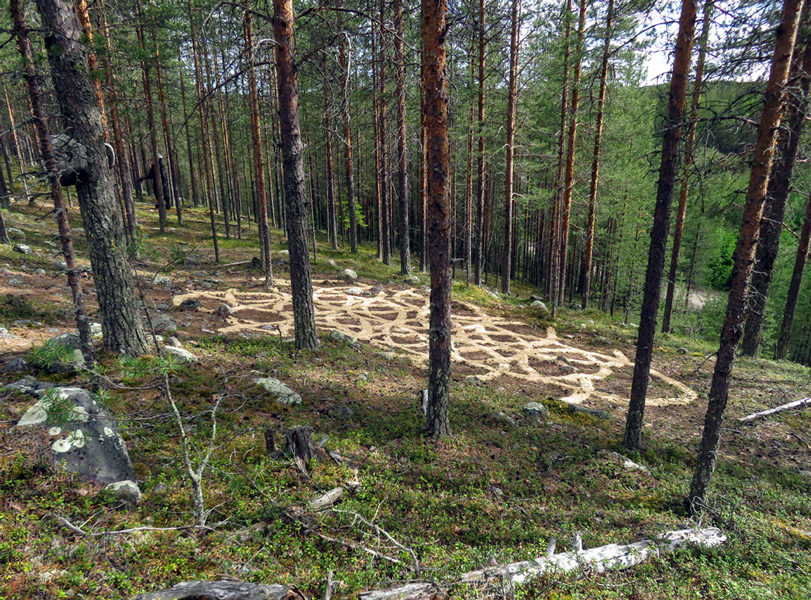 Satu Loukkola: Samat ympyrät